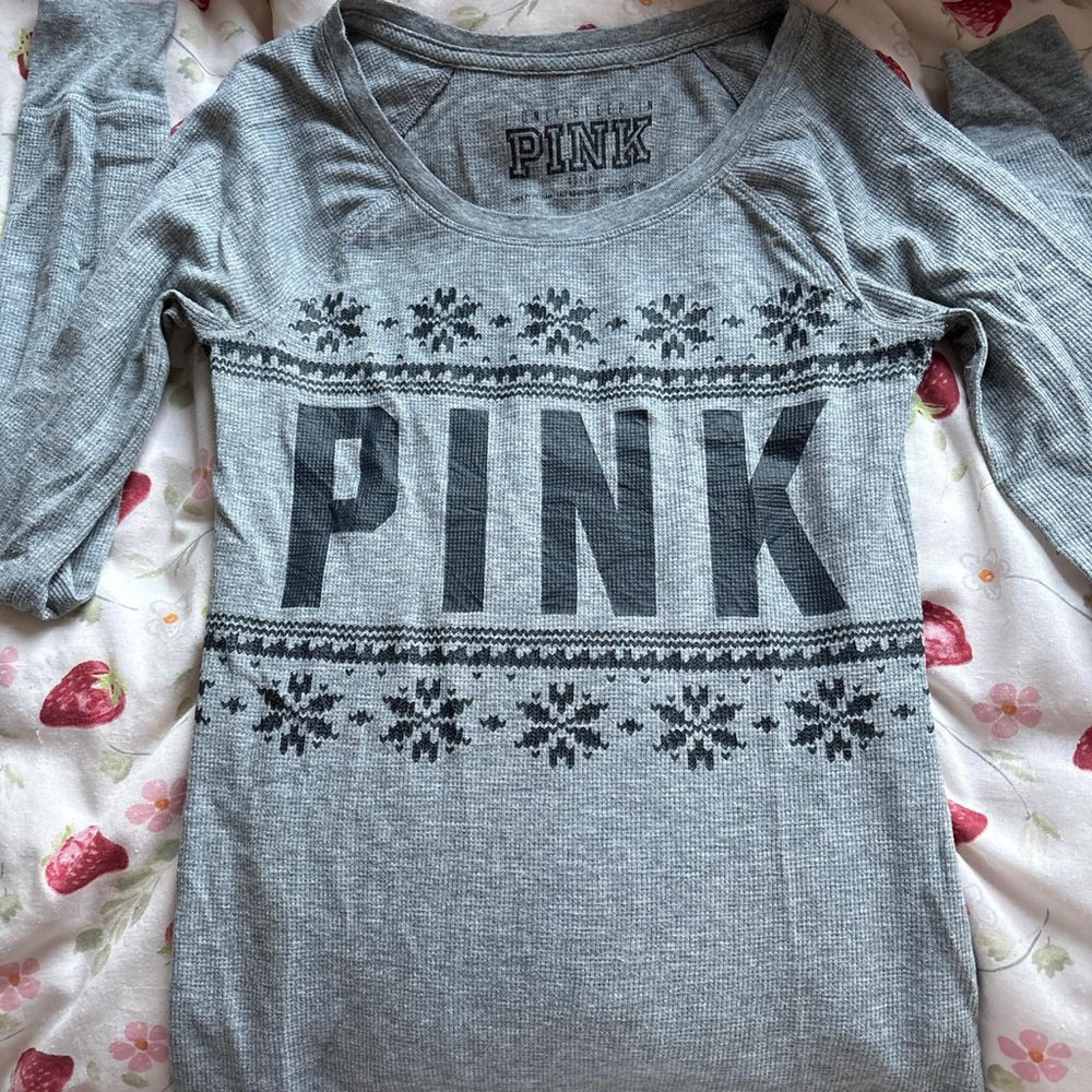 PINK Victoria's Secret Gray Waffle Knit Top